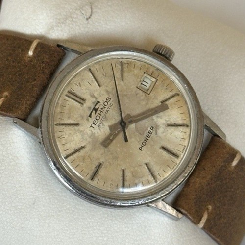 Vintage 1960s technos pioneer - technos,