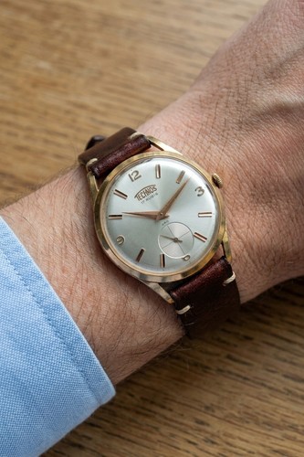 Technos 1950s gold - pl., 10μm